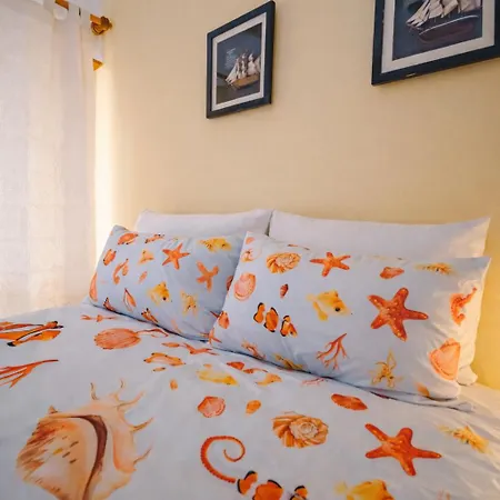 Cozy Near The In Costa da Caparica