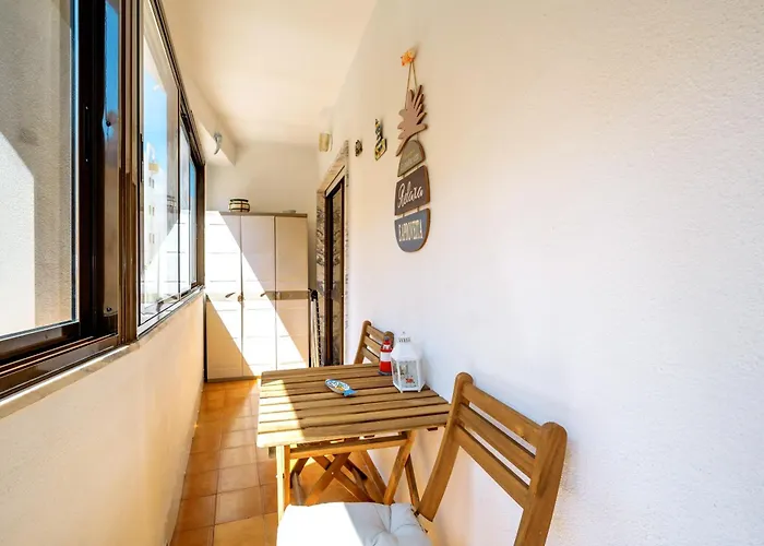 Cozy Near The In Apartamento