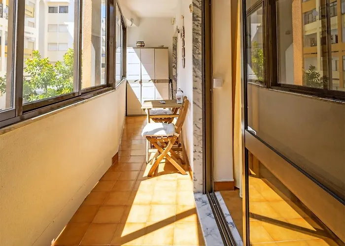 Apartamento Cozy Near The In